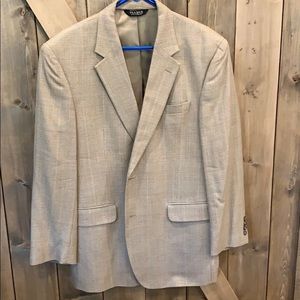 Jo’s. A. Bank Sports Coat.  Size 44R  Like New!